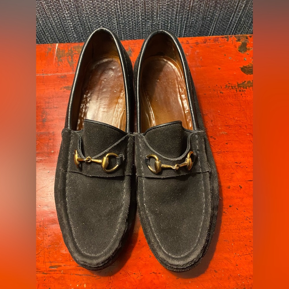 Classic Vintage Gucci loafers 8